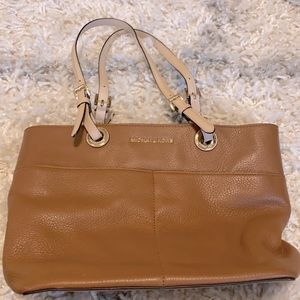 MICHAEL MICHAEL KORS
Bedford Leather tote